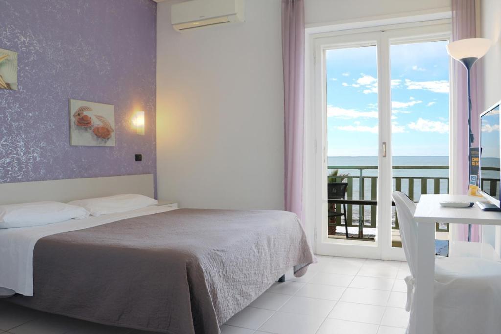 Hotel Piccolo Paradiso Бордигера Экстерьер фото